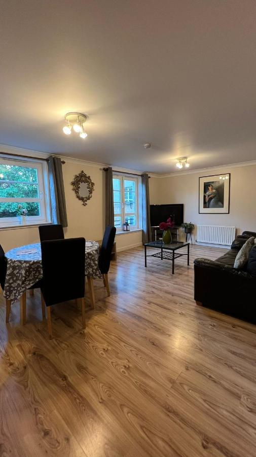 Edinburgh City Centre - Powderhall Modern Spacious 2 Bedroom Apartment With Free Parking Exterior foto